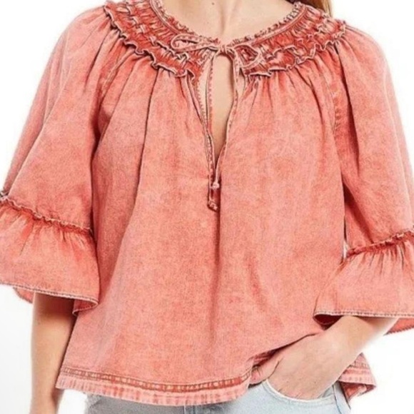 FREE PEOPLE CORAL RUFFLE BLOUSE WITH TIE FRONT! Size S - Picture 1 of 3
